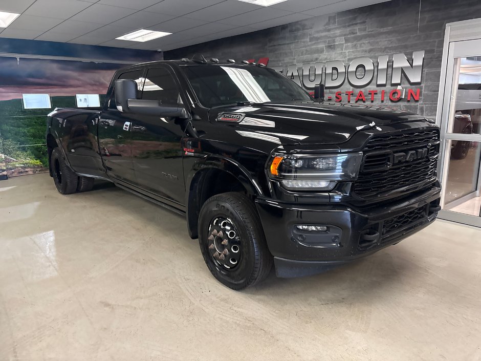 2022 Ram 3500 Limited