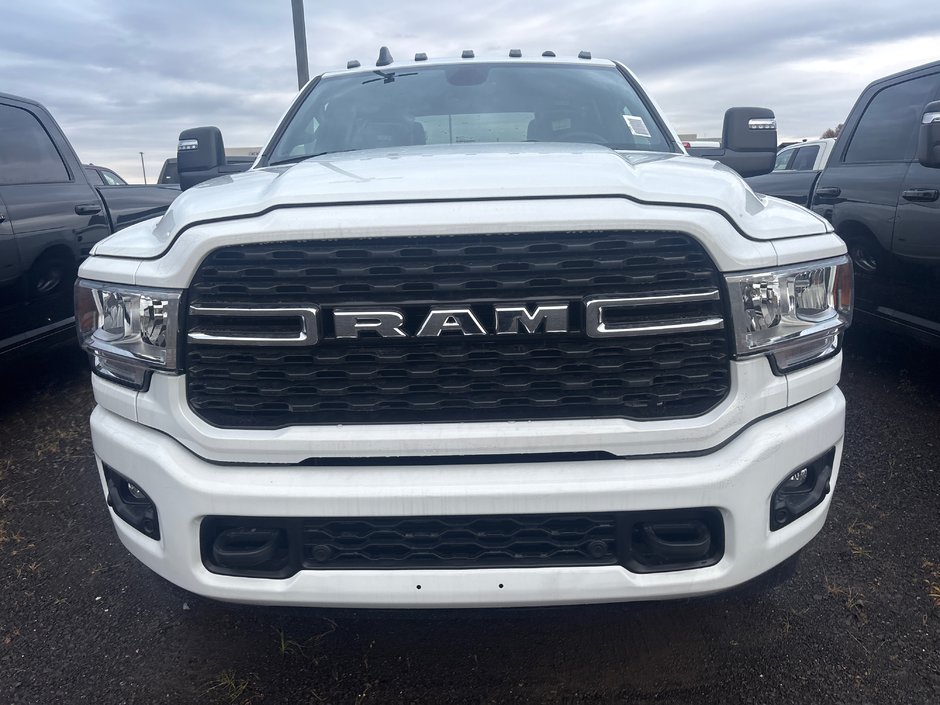 2024 Ram 3500 BIG HORN