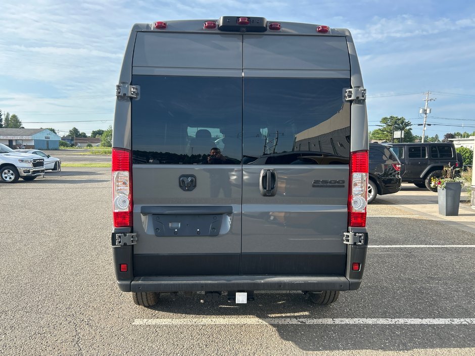 Ram PROMASTER CARGO VAN 2500 SLT+ 2025