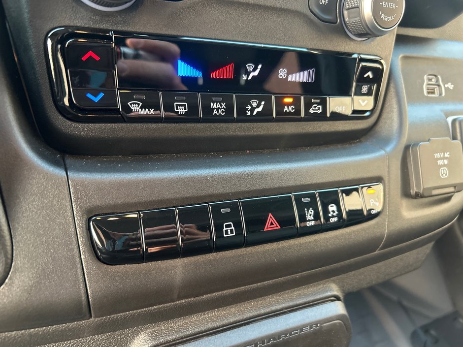 2025 Ram PROMASTER CARGO VAN 3500 SLT+