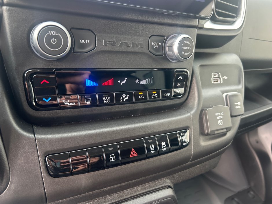 Ram PROMASTER CARGO VAN 3500 SLT+ 2025