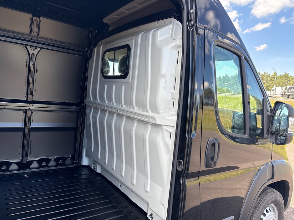 2026 Ram Promaster Cargo Van 3500 TRADESMAN W/ PASS SEAT