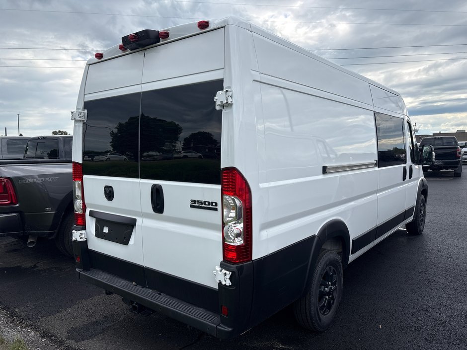 2025 Ram ProMaster Cargo Van SLT+