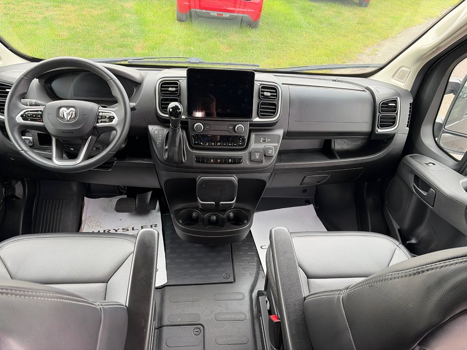 2025 Ram ProMaster Cargo Van SLT