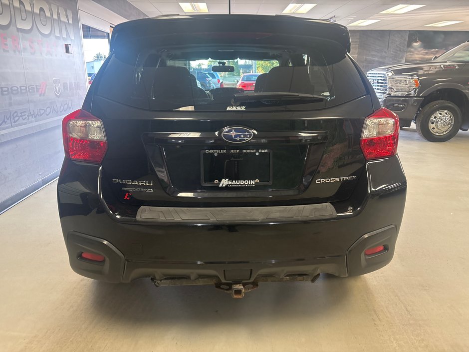 Subaru Crosstrek  2016