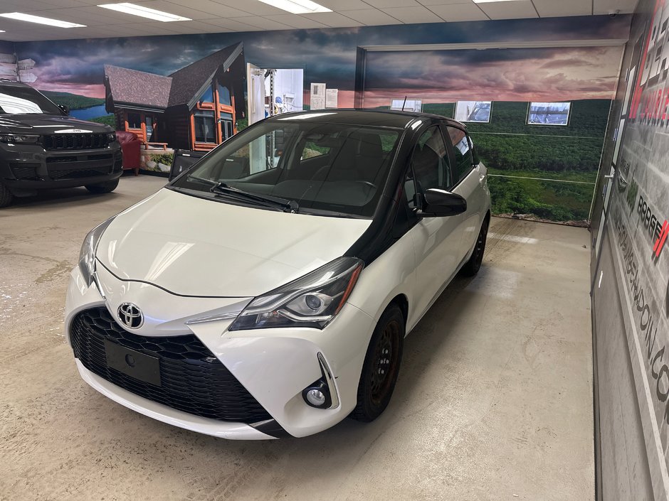 Toyota Yaris  2018 SIÈGES CHAUFFANTS * CAMERA RECUL * AIR CLIMATISÉ * RÉGULATEUR DE VITESSE