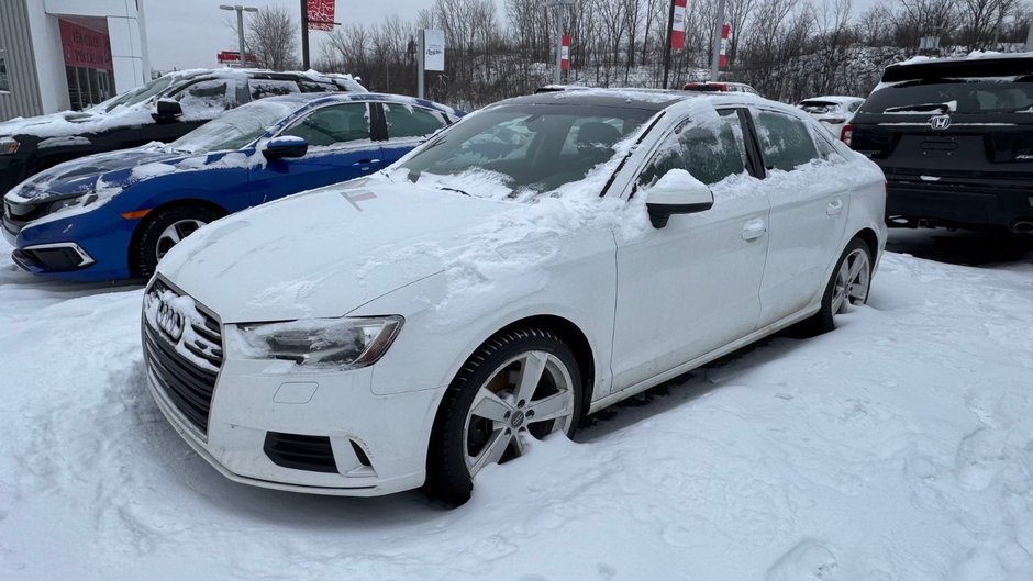 Audi A3 2.0T Progressiv 2017-0