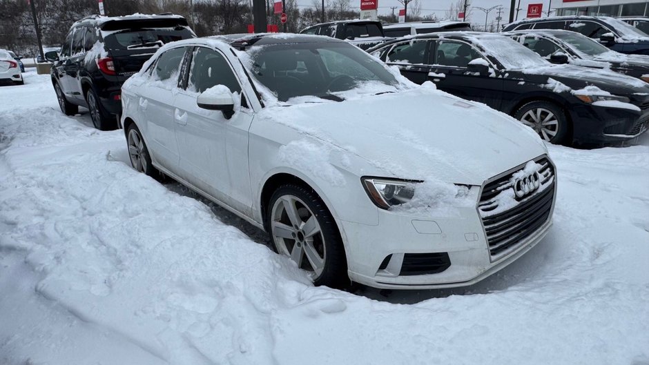 Audi A3 2.0T Progressiv 2017-4