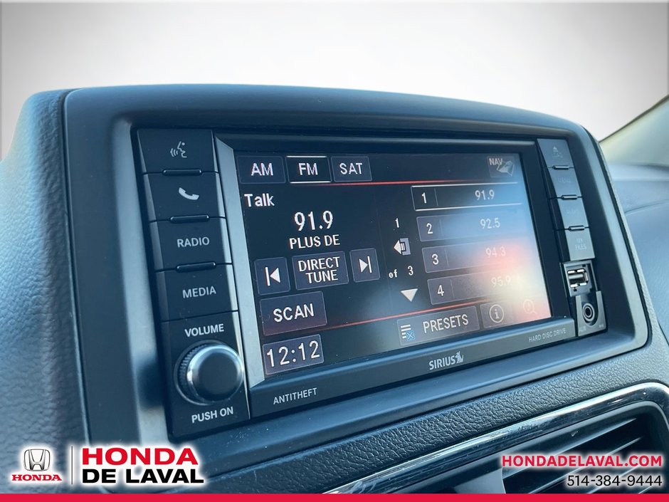 2020 Dodge Grand Caravan CREW-16