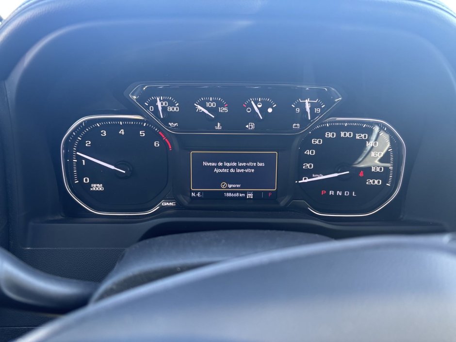 2022 GMC Sierra 1500 Limited AT4-6