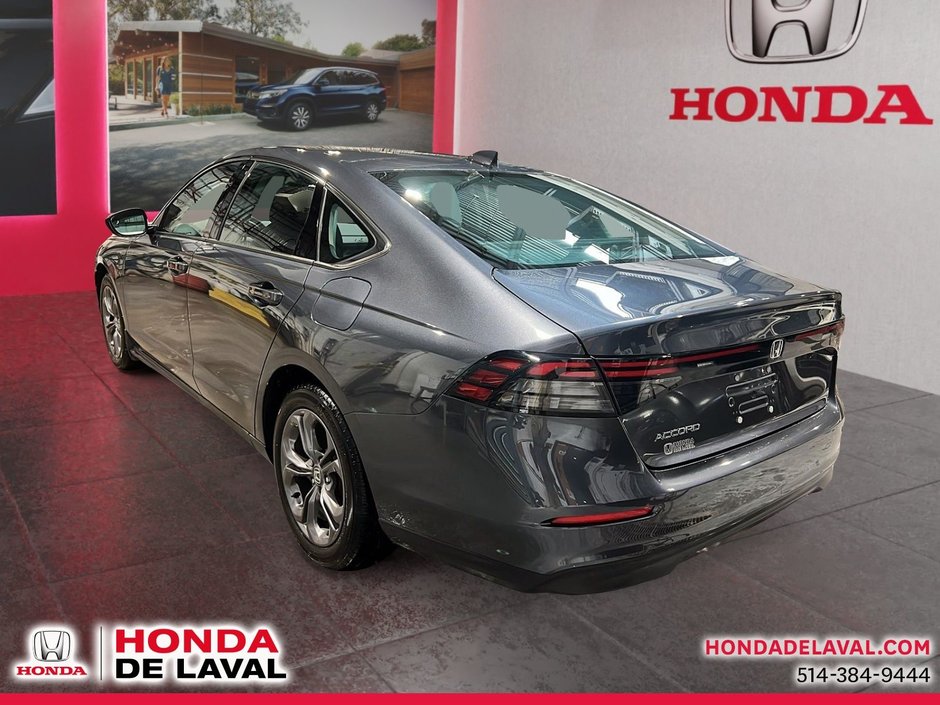 Honda Accord Sedan EX 2023-3
