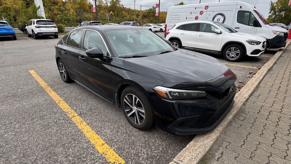 2022 Honda Civic Hatchback LX-4