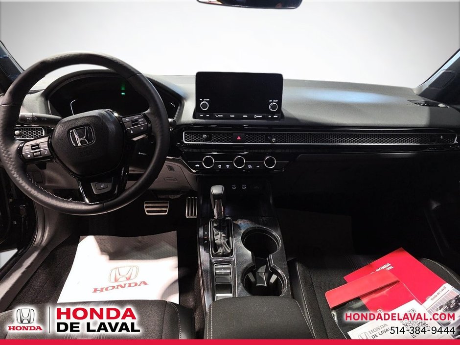 Honda Civic Sedan Hybrid Sport 2025-9