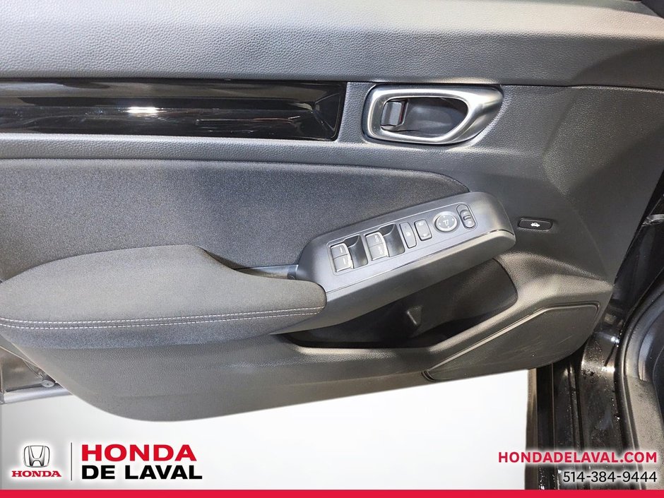 Honda Civic Sedan Hybrid Sport 2025-10