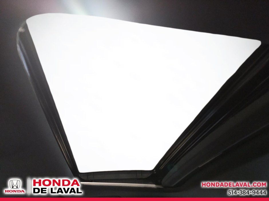 Honda Civic Sedan Hybrid Sport 2025-13