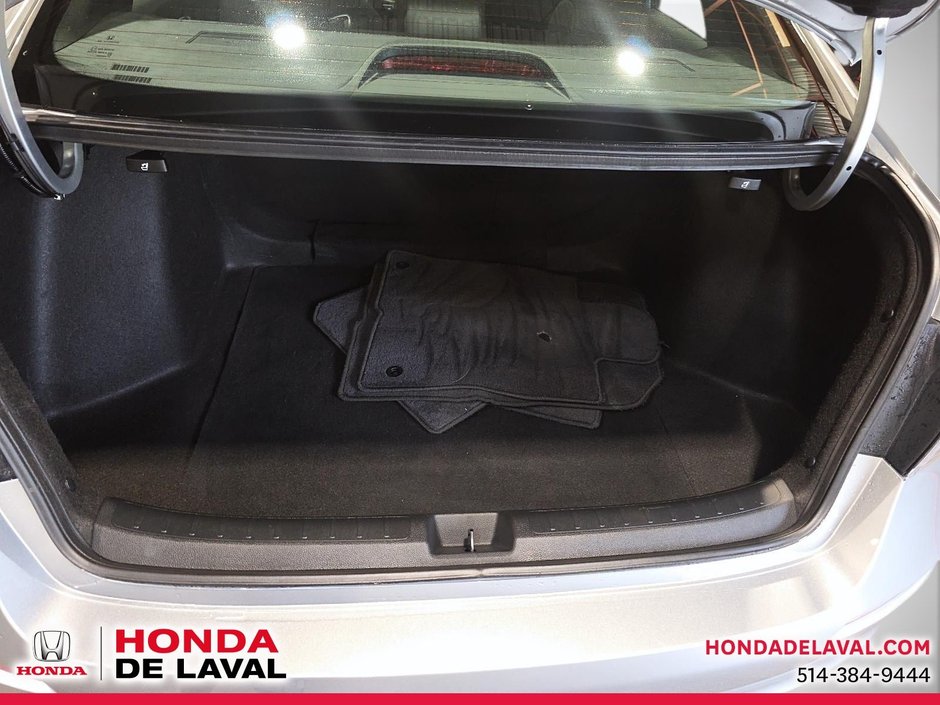 Honda Civic Sedan Hybrid Sport 2025-5