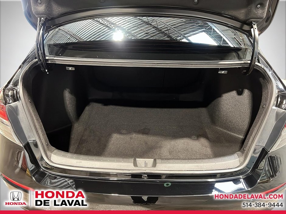 Honda Civic Sedan Hybrid Sport 2026-5