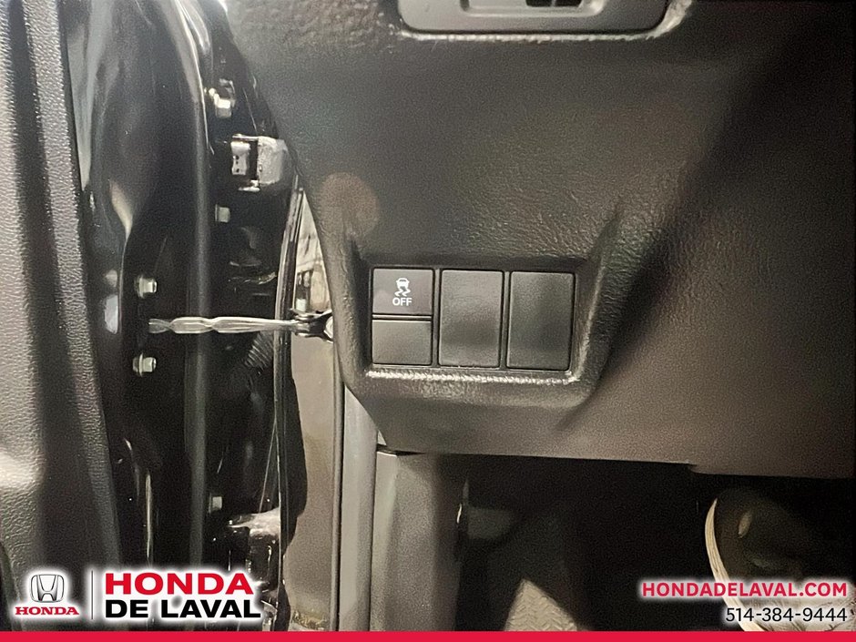 Honda Civic Sedan Hybrid Sport 2026-14
