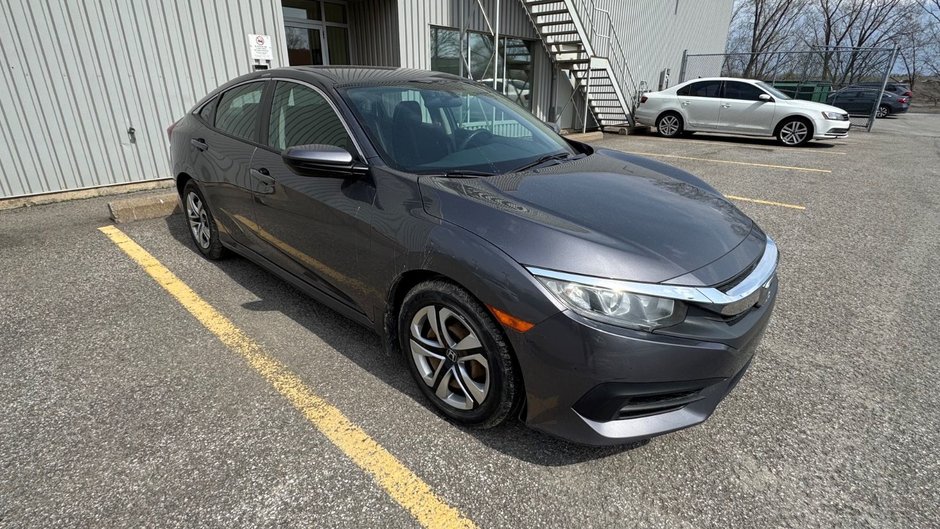 Honda Civic Sedan LX 2016-4