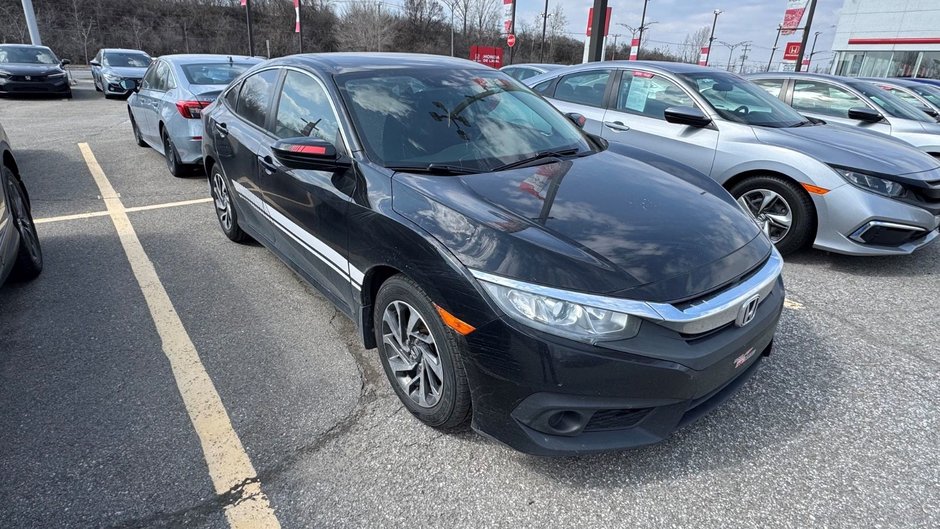 Honda Civic Sedan SE 2018-4