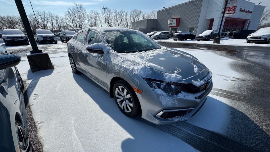 Honda Civic Sedan LX 2020-4