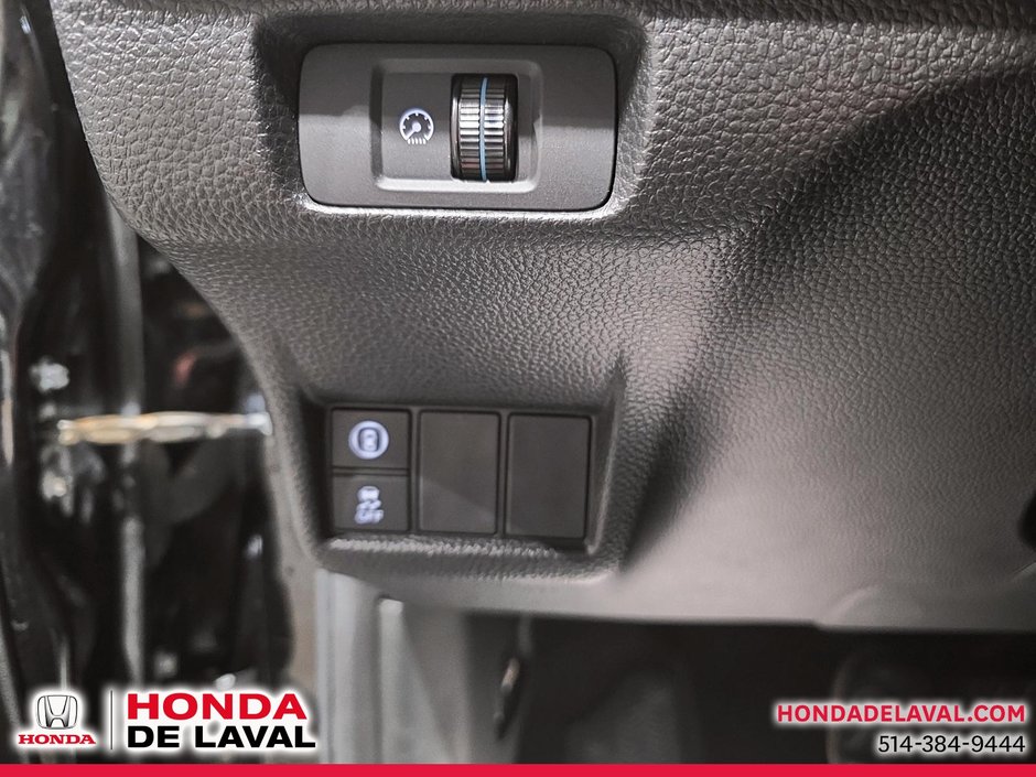 Honda Civic Sedan LX 2022-13