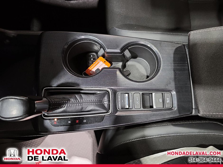 Honda Civic Sedan Sport 2022-13