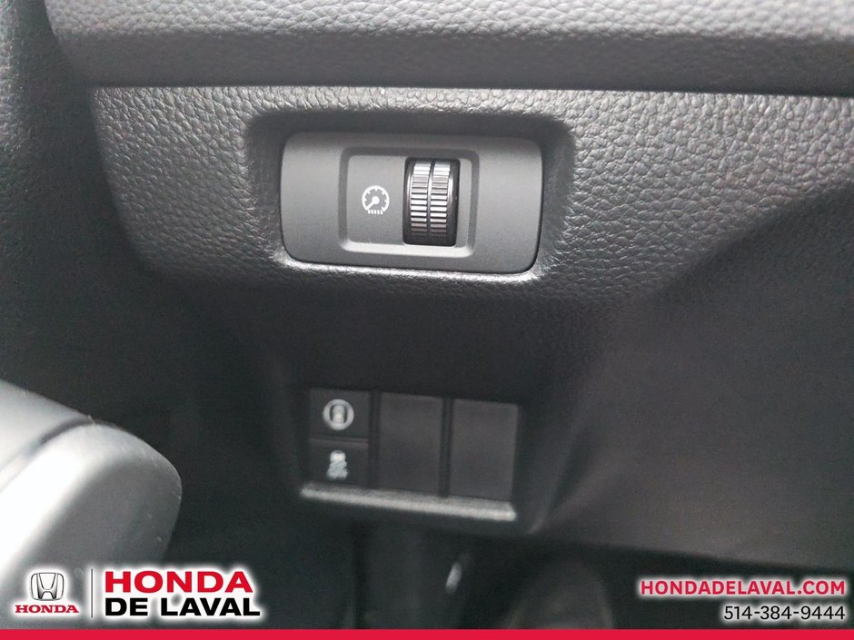 Honda Civic Sedan LX 2022-14