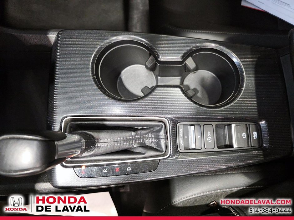 Honda Civic Sedan Sport 2022-13