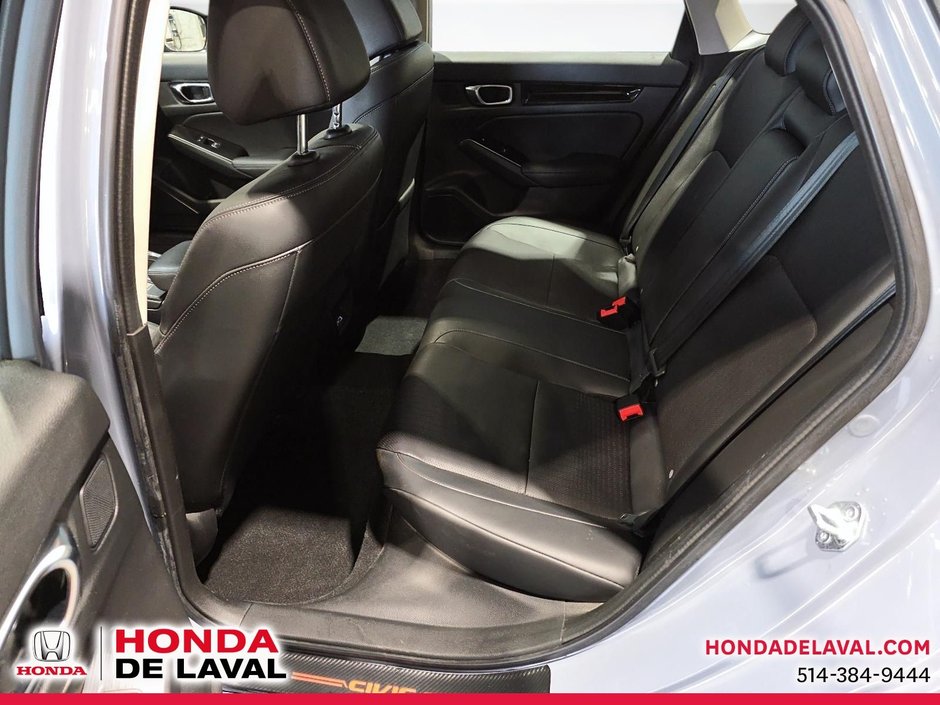 Honda Civic Sedan Touring 2022-11