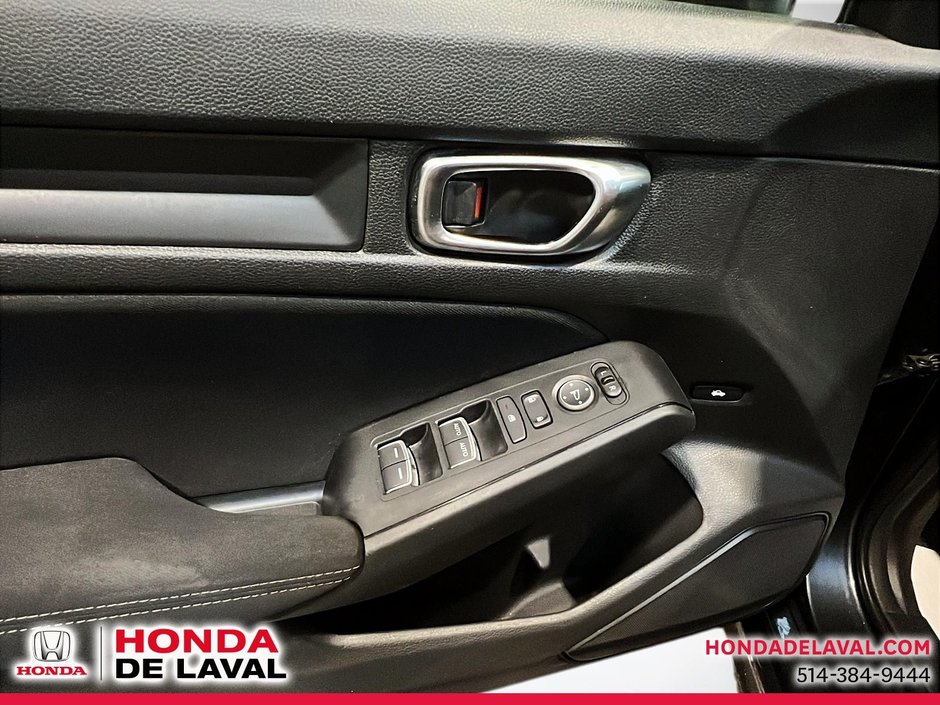 2022 Honda Civic Sedan LX-9