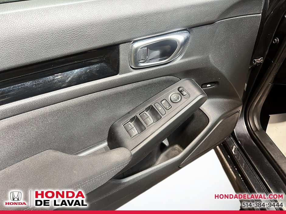 2022 Honda Civic Sedan EX-9