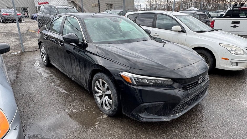 Honda Civic Sedan LX 2023-4