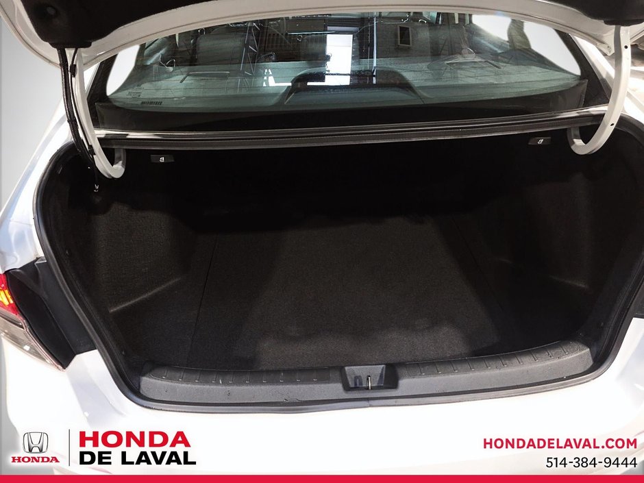 2023 Honda Civic Sedan LX-5