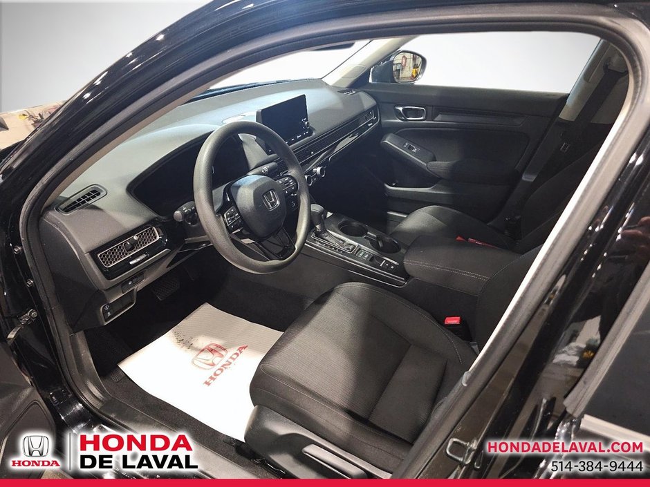 Honda Civic Sedan LX 2023-8