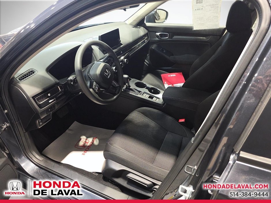 2023 Honda Civic Sedan LX-7
