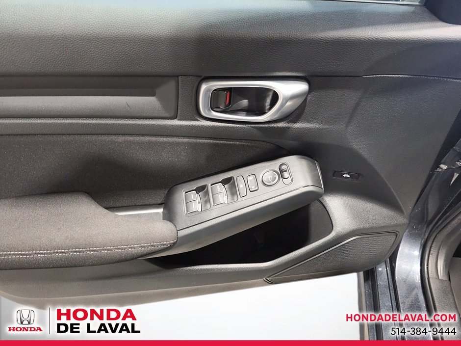 2023 Honda Civic Sedan LX-9