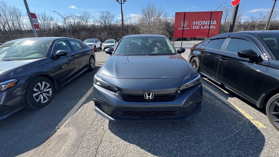 Honda Civic Sedan LX 2023-2