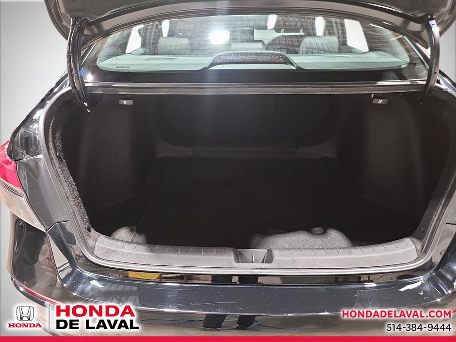 Honda Civic Sedan Sport 2024-5