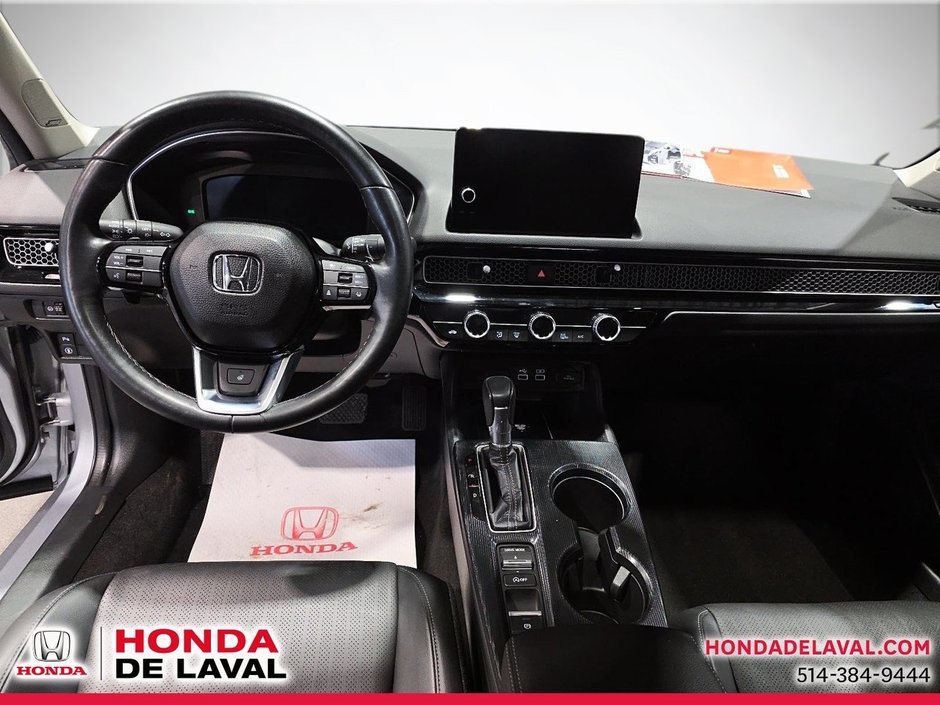 Honda Civic Sedan Touring 2024-8