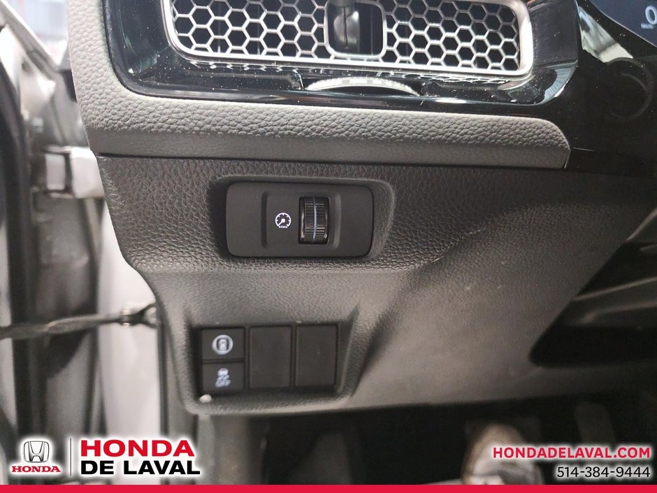2024 Honda Civic Sedan EX-13