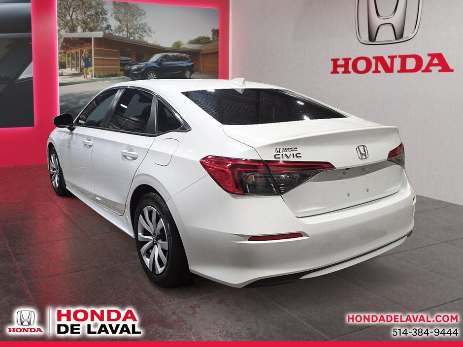 Honda Civic Sedan LX-B 2024-3