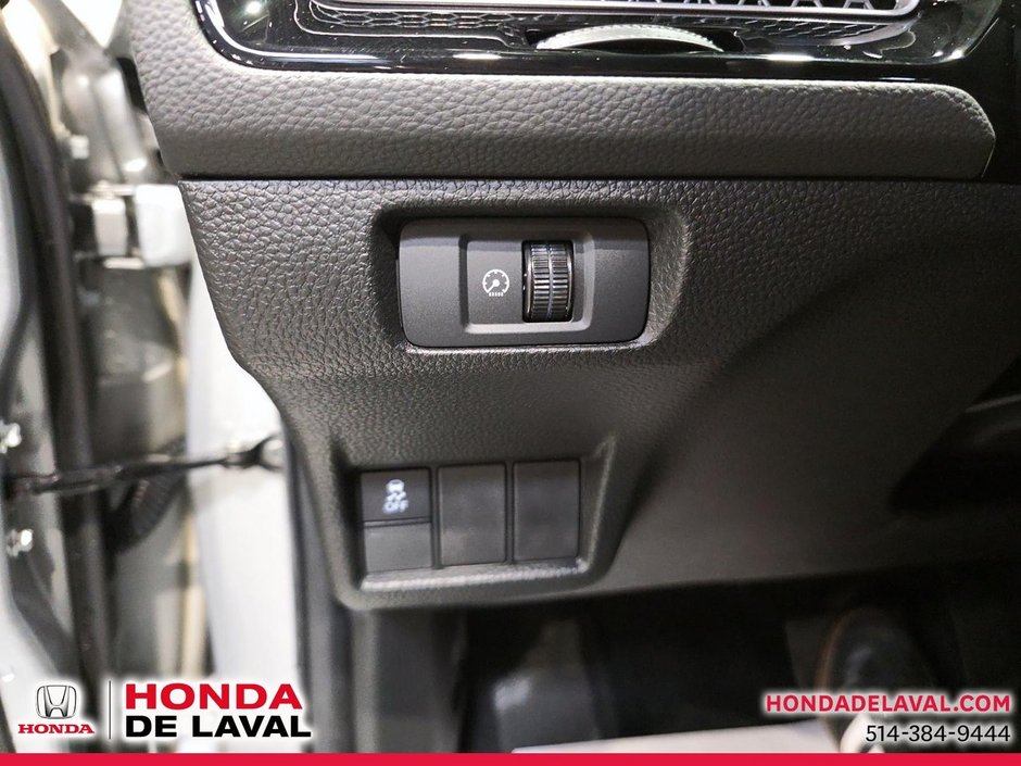 Honda Civic Sedan LX 2025-15