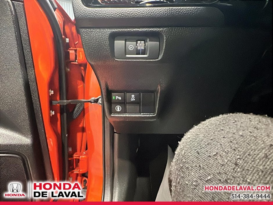 Honda Civic Si Sedan  2022-14