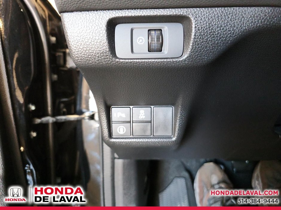 Honda Civic Si Sedan  2022-14
