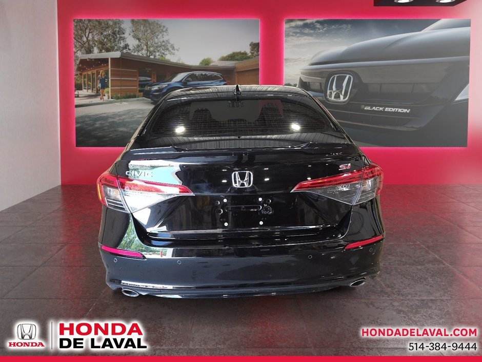 Honda Civic Si Sedan  2022-2