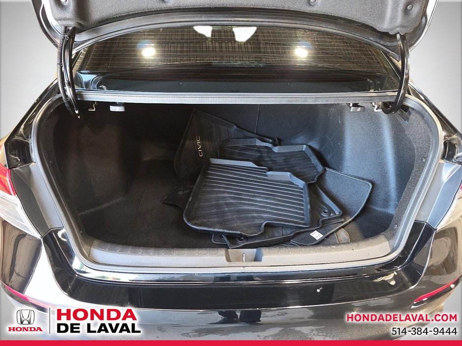 Honda Civic Si Sedan  2022-5