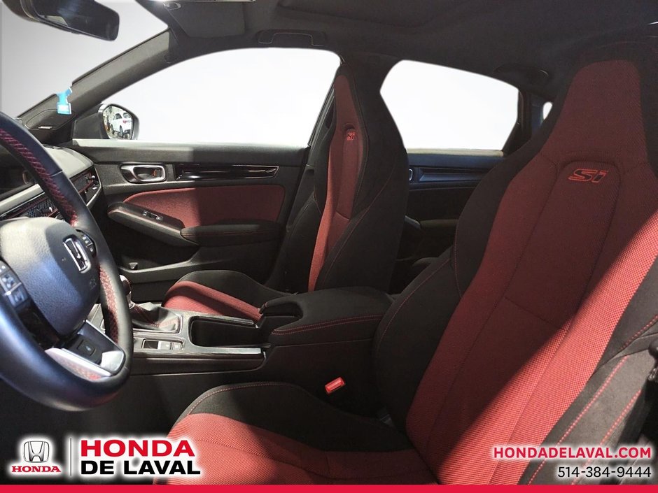 Honda Civic Si Sedan  2022-7