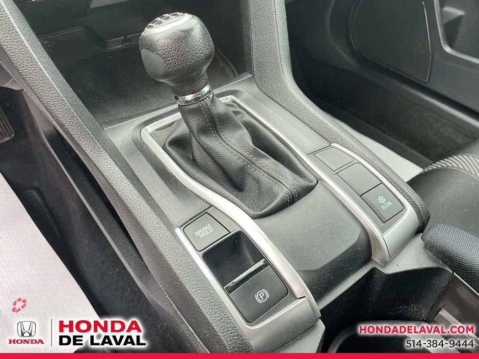 Honda Civic LX 2017-13