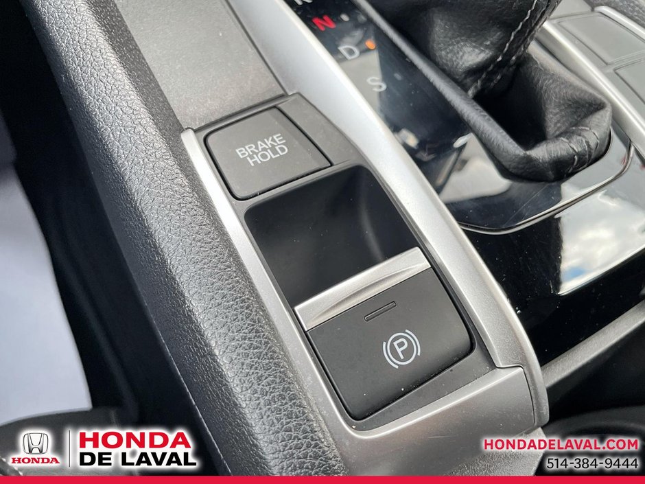 2020 Honda Civic Touring  30.180 KM-24